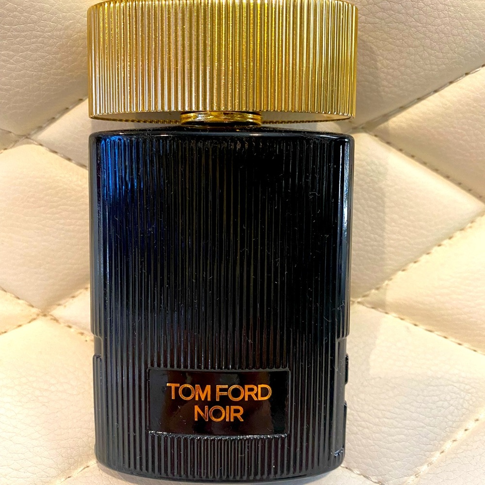 Tom Ford NOIR Pour Femme 1.7 oc EDP